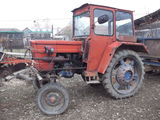 tractor  UVL 445