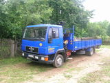 transport marfa camion cu macara