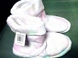 UGG-uri  AVENUE UK  marimea 40-41