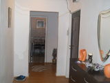 vand apartament