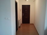 Vand apartament 3 camere