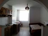 Vand apartament 3 camere decomandat