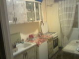 vand apartament 3 camere decomandate