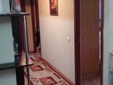 vand apartament 3 camere in centru