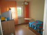Vand apartament 3 camere sau schimb cu 4 camere zona Calea Aradului