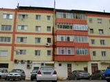 Vand apartament 3 camere - urgent