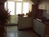 Vand apartament 4 camere