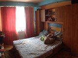 Vand apartament 4 camere ,berceni