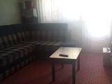 Vand apartament cu 2 camere, zona buna