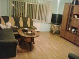 Vand apartament cu 3 camere