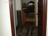 VAND APARTAMENT CU 3 CAMERE