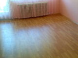 Vand apartament cu 4 camere