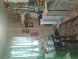 vand apt.2 cam.in zona excelenta
