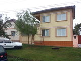 Vand casa cu etaj in pischia 60.000