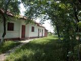 Vand casa cu teren 1300 mp Comuna Ulmi, sat Draganeasca