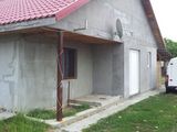 Vand casa noua