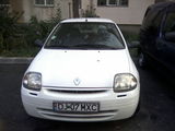 Vand clio alb