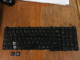 Vand doua tastaturi de laptop toshiba satelitte c660