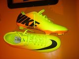 VAND GHETE DE FOTBAL NIKE MERCURIALE PROFESIONALE !!