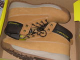 vand ghete dunlop safety noi aduse din anglia