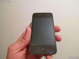 vand iphone 4 16gb, codat, pret 400 ron