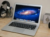 Vand laptop Macbook Air