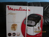 Vand Masina de facut paine Moulinex Uno