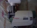 Vand masina de tocat carne ,Moulinex ,putere ,300.w,Germania