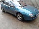 vand mazda 323