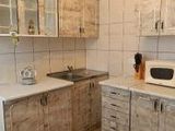 Vand mobila bucatarie 700 ron