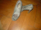 vand pantofi de piele stradivarius