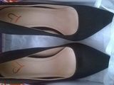 Vand pantofi stiletto negri