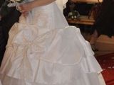 Vand rochie de mireasa