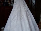 Vand rochie de mireasa