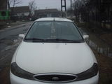 Vand sau schimb ford mondeo 1997