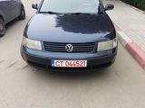 vand sau schimb vw passat