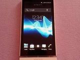vand sony xperia s, original, pret 900 ron