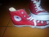 VAND TENESI ROSII CONVERSE