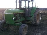 Vand tractor John Deere model 3130