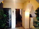 VAND URGENT APARTAMENT 3 CAMERE.
