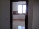 Vand urgent apartament  nou in vila, in Geamana