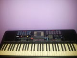 Vand urgent orga yamaha psr 220