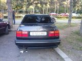 Vand Volkswagen Vento, an 1993, accept variante