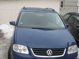 vand  vw touran 2004