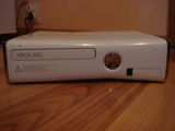 Vand xBox 360 White # Oferta +FIFA 14 inclus in pachet !