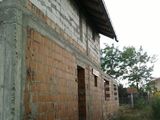 vila la rosu Miroslava