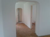 Vind apartament 4 camere