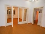 Vitan - apartament in vila de inchiriat