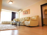 VITAN MALL- Inchiriez apartament SUPERB
