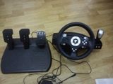 Volan cu schimbator Thrustmaster